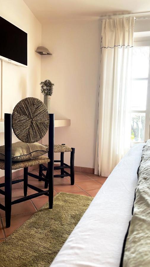 Le Cigalon Bed & Breakfast Le Beausset Cameră foto