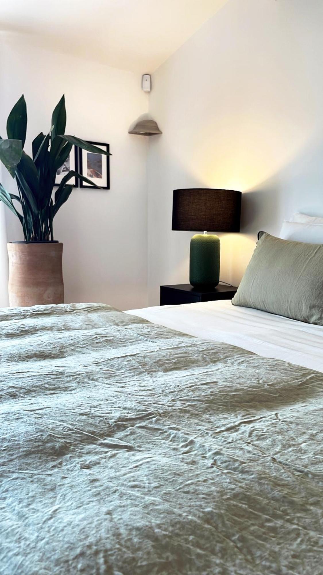 Le Cigalon Bed & Breakfast Le Beausset Cameră foto